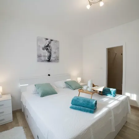 Vidovic Apartment